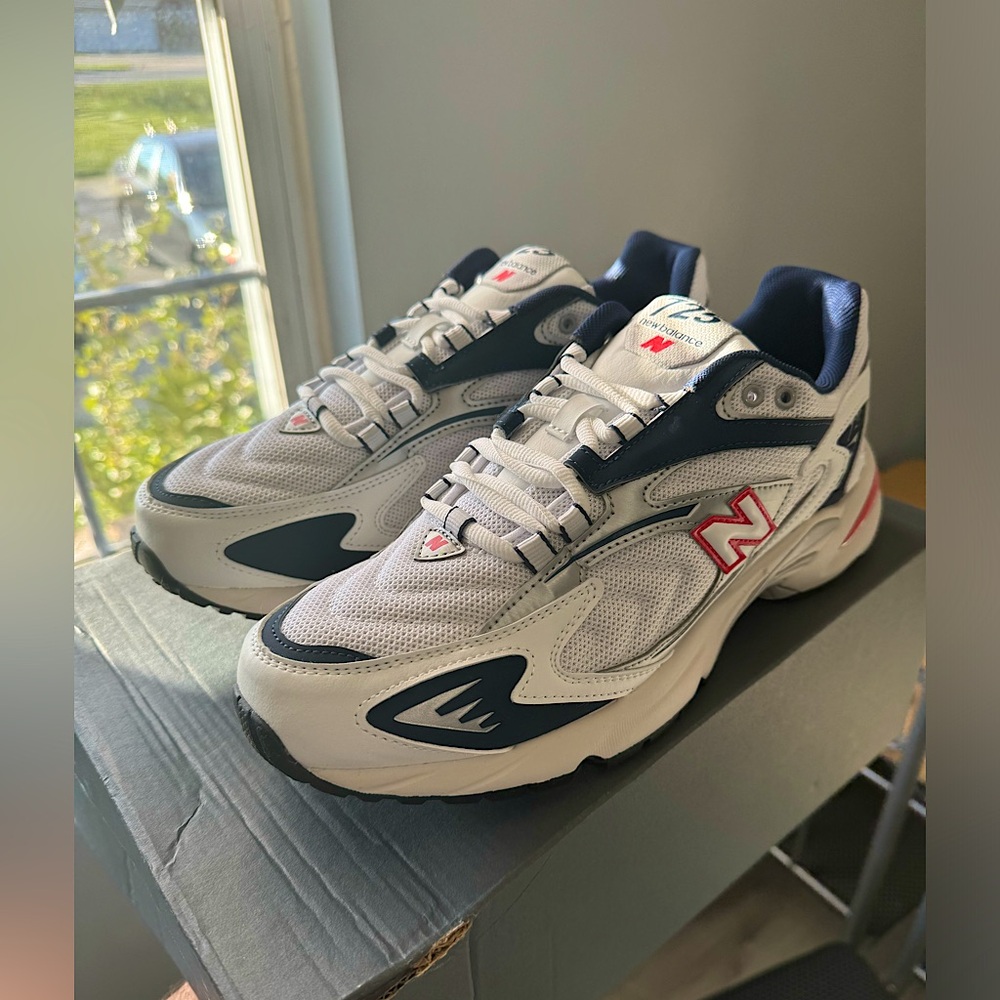 New balance 725